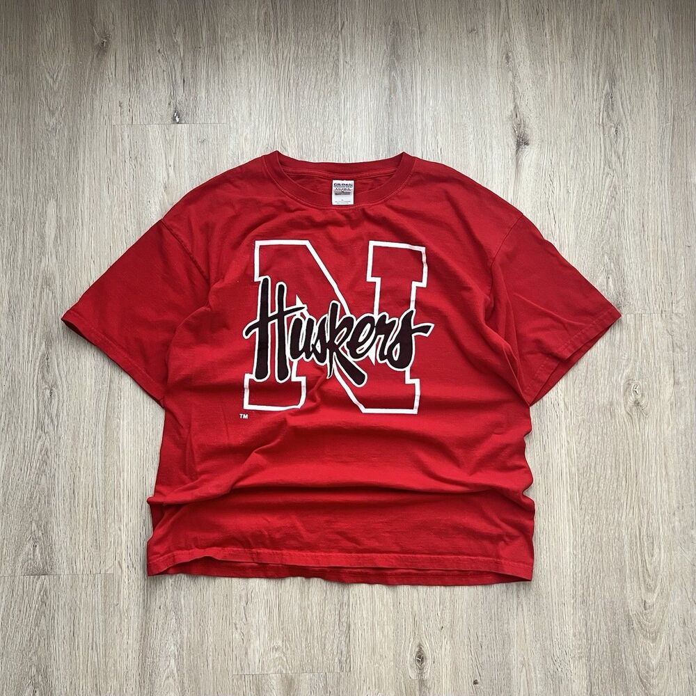 Vintage Nebraska Cornhuskers Huskers T-Shirt Mens XL Embroidered NCAA College
